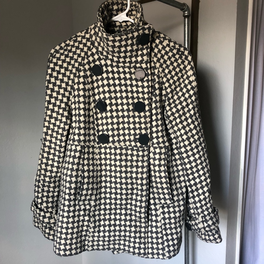 Steve Madden grey and white pea coat